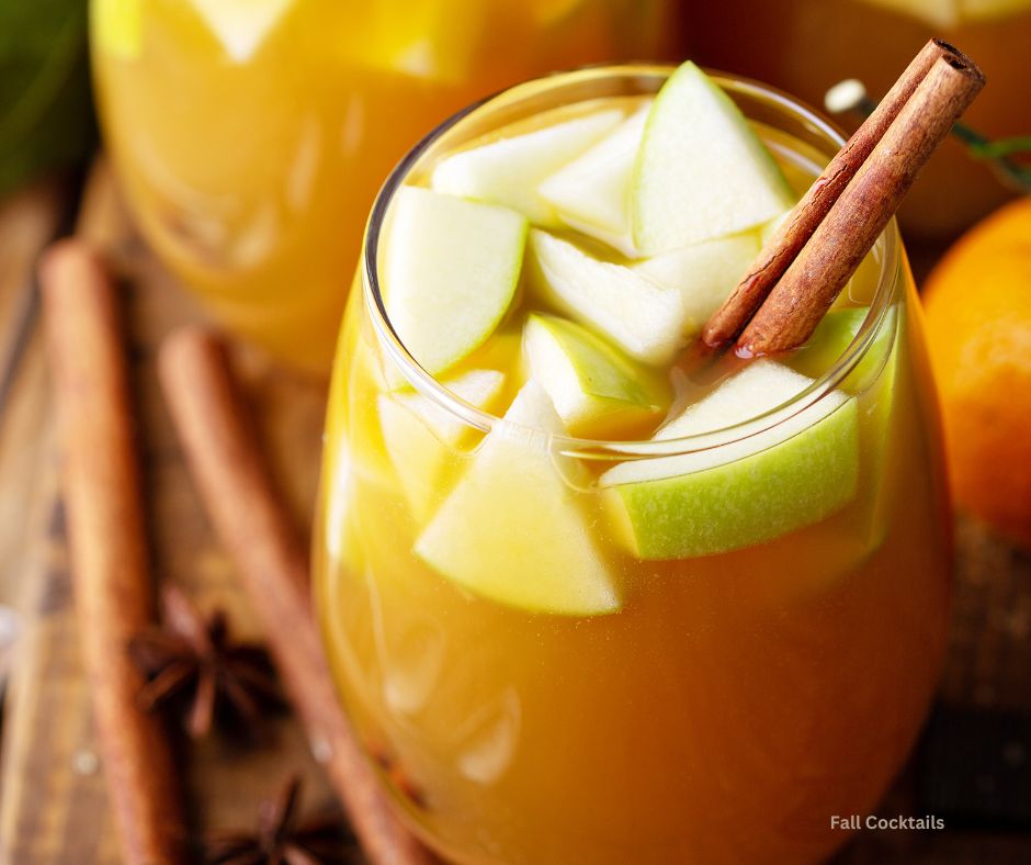 Palm Beach Wedding Venue bar serves 10 Fall Cocktails