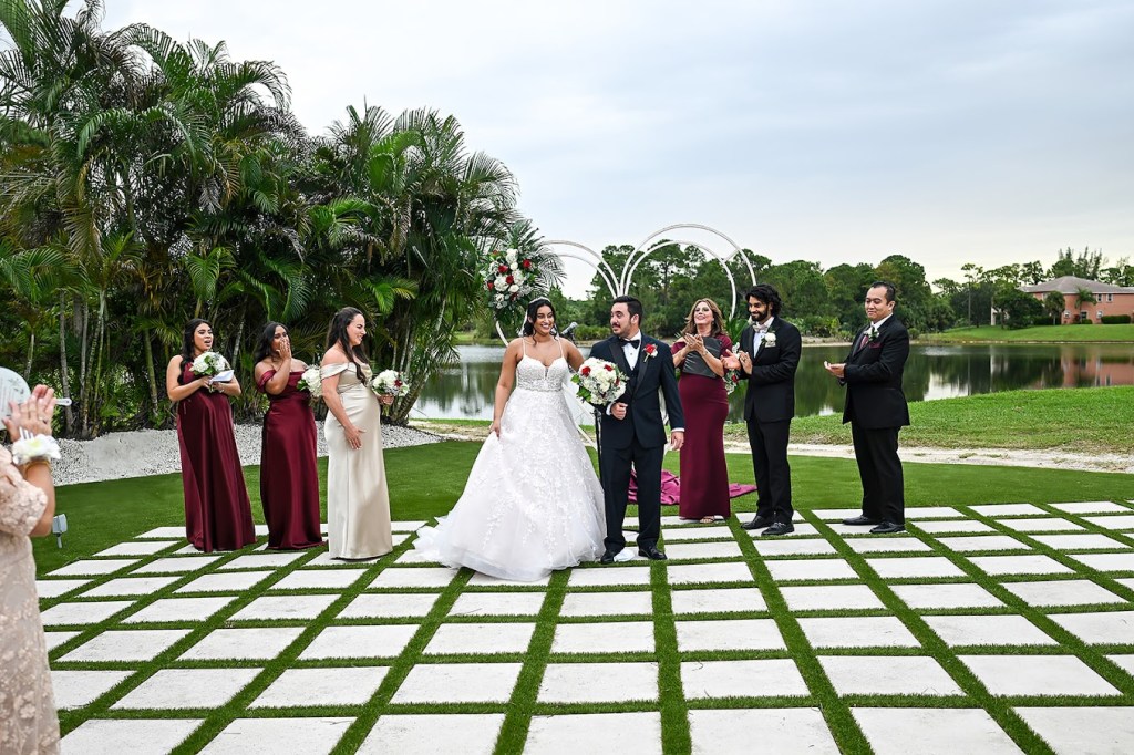 Palm Beach Florida wedding venue, palm trees, tropical outdoor wedding ceremony, luxury wedding, ballroom wedding venue, quince wedding venue, outdoor wedding ceremony, Questions to Ask When Touring Palm Beach, FL Wedding Venues