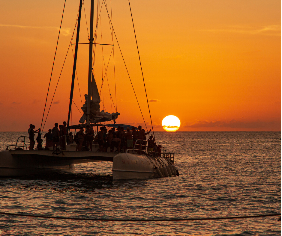 Hakuna Matata sunset boat tout Palm Beach